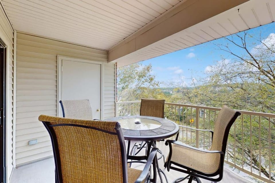 Sunridge Escape House in Branson
