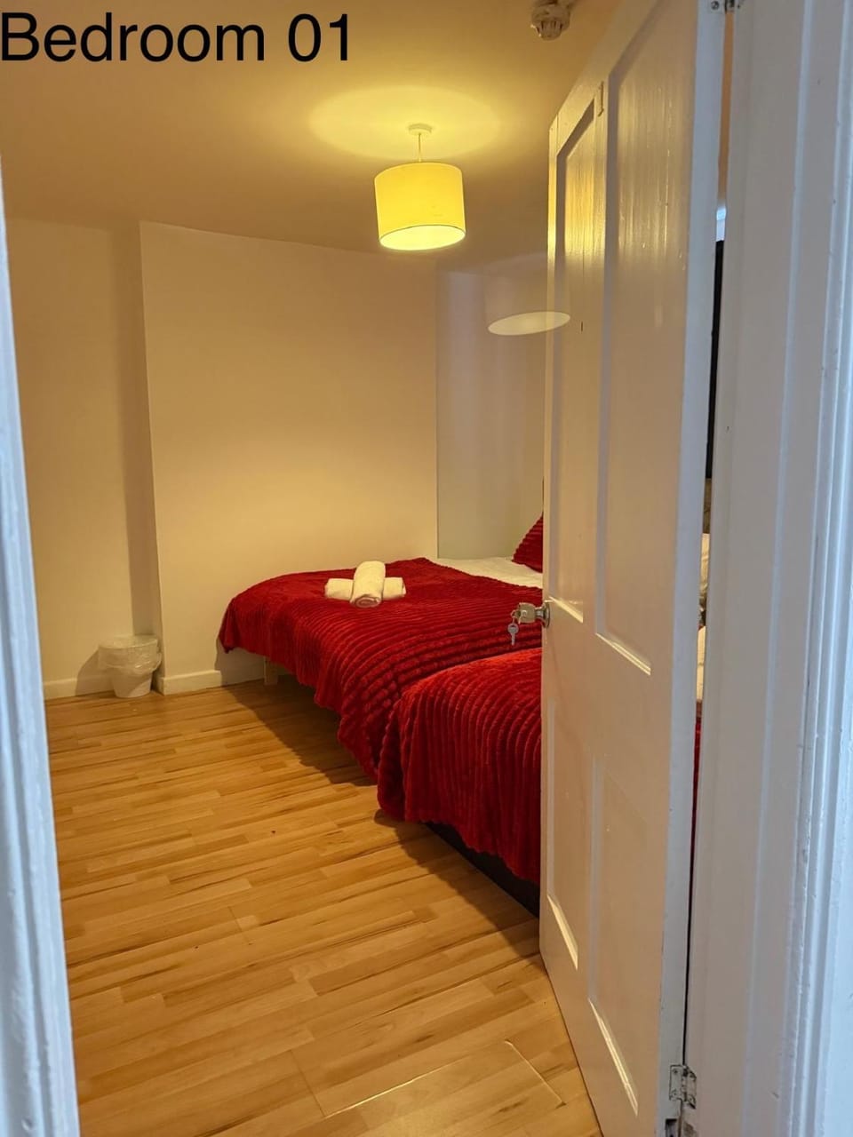 5 Brunswick St - Bedroom 01 downstairs Bed and Breakfast in Bristol