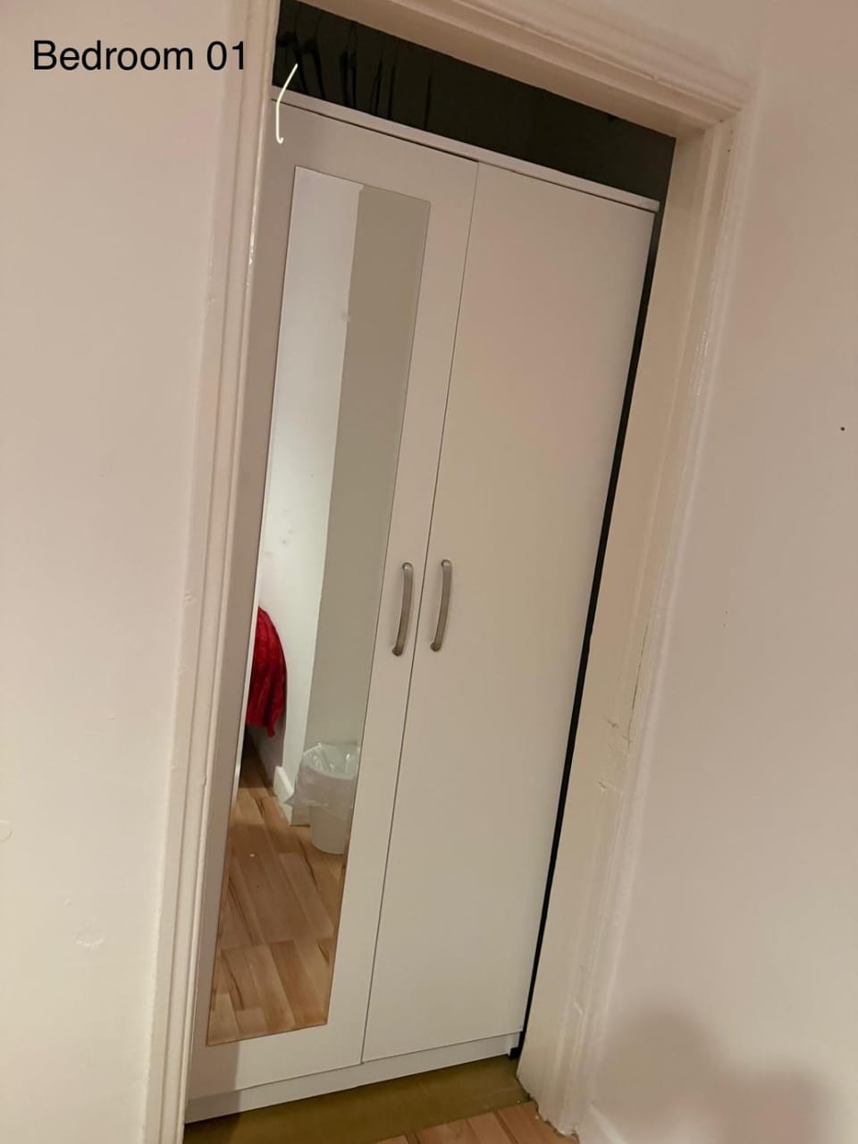 5 Brunswick St - Bedroom 01 downstairs Bed and Breakfast in Bristol