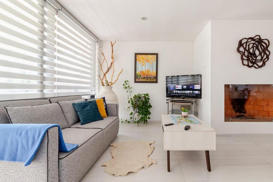 Casa Moderna en Cumbres del Lago Juriquilla House in State of Querétaro