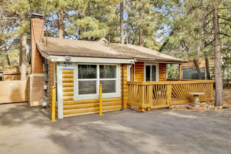 Sugar Bear Chalet - Renovated Family Retreat at Big Bear House in Southern California