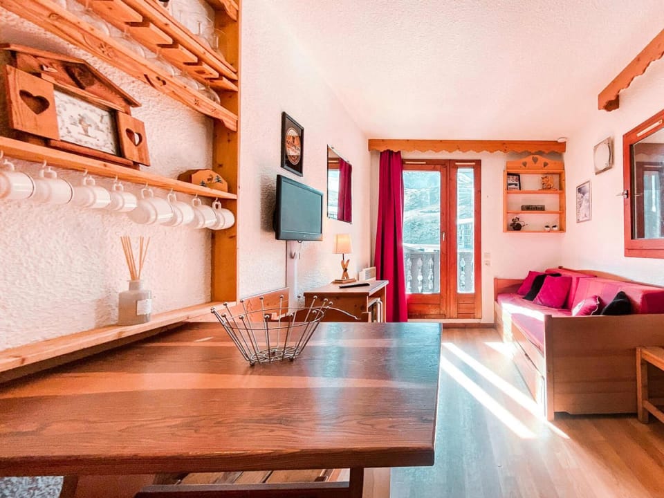Chalet Club Iv - Joli studio pour 2 personnes situé dans le quartier du Val Claret, proche des pistes. MAE-9293 Apartment in Tignes