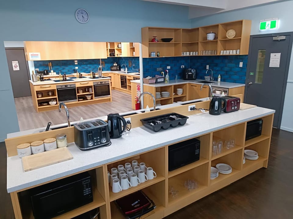 Communal kitchen, kitchen