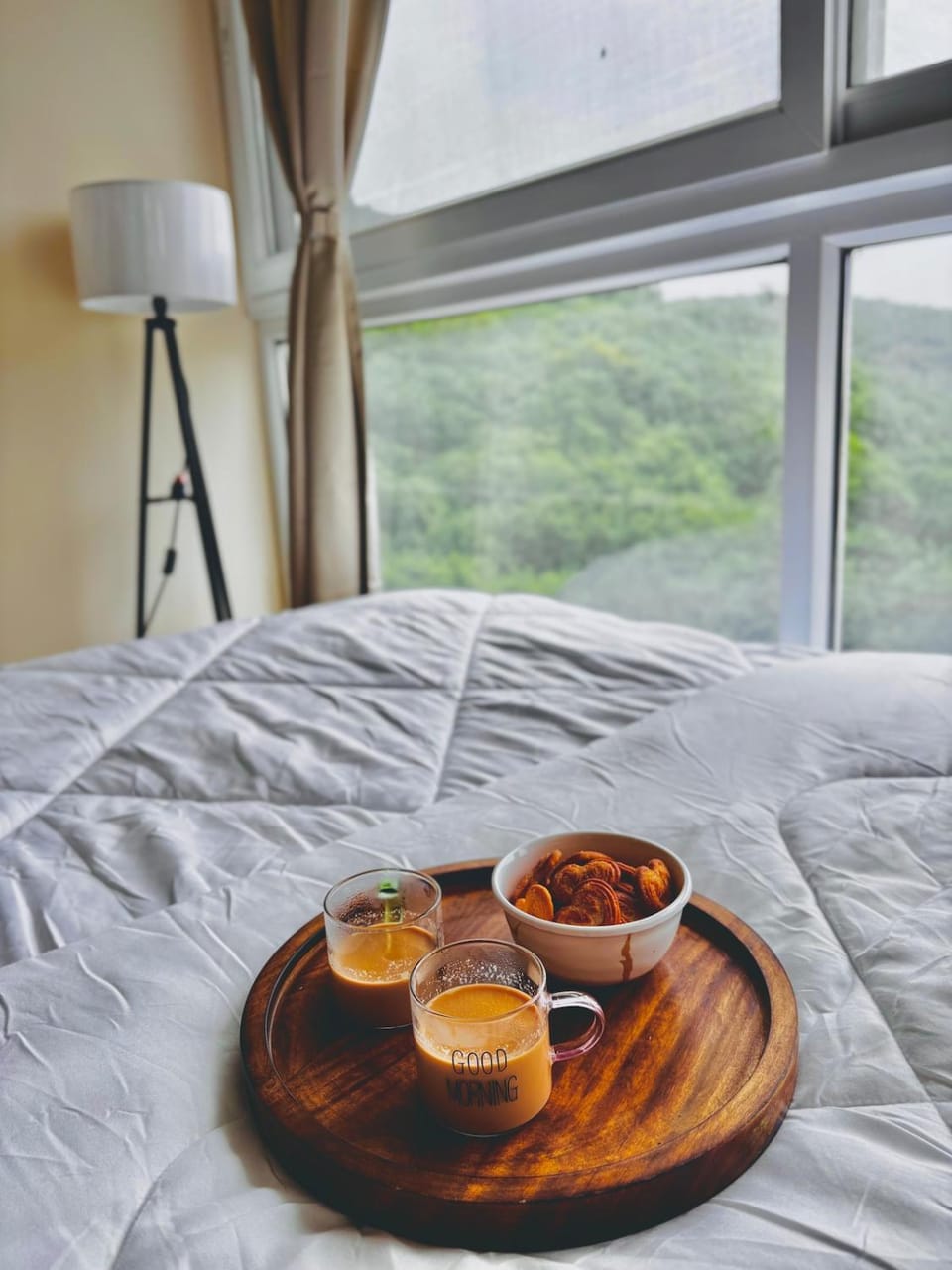The Cozy Atelier Apartment in Pune
