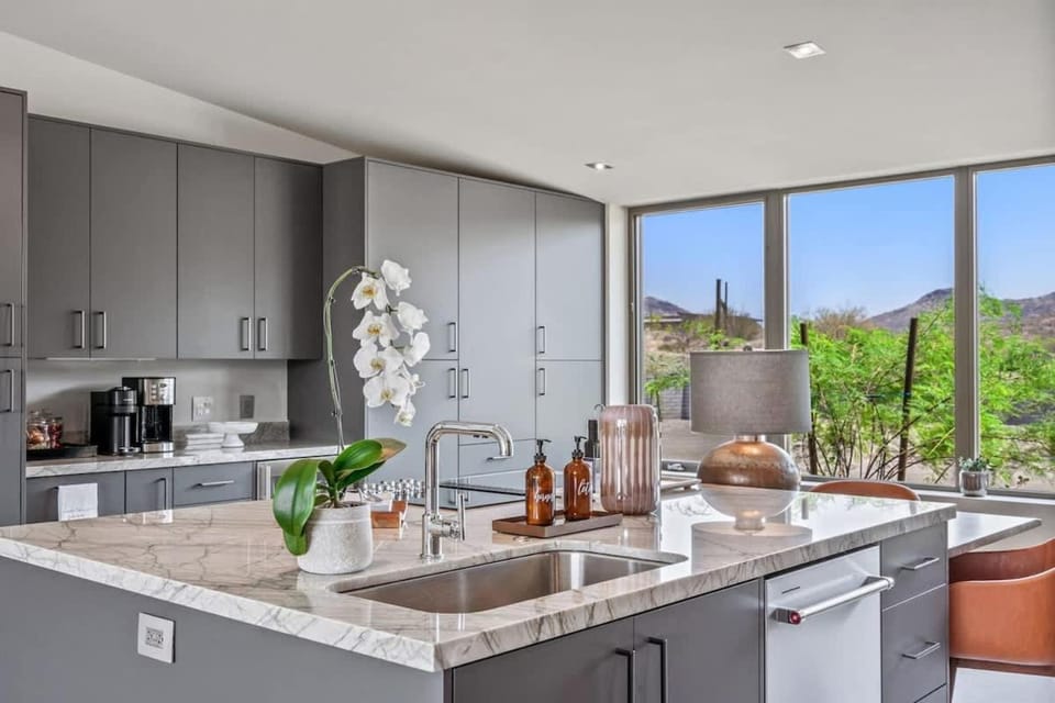 Paradise Canyon-Private Event Venue-Estate 1&3 House in Maricopa County