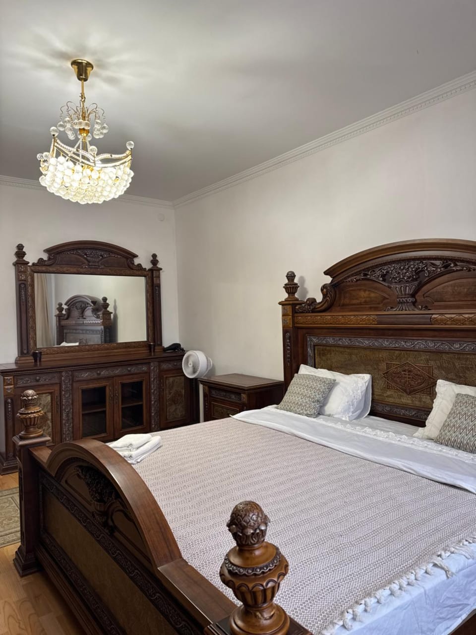 spacious apartment Apartment in Almaty