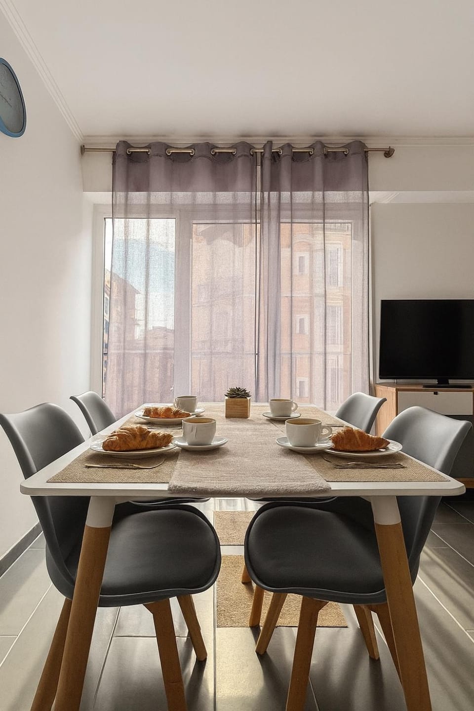 Appartement confortable avec balcon - Proche Gare Riquier SNCF Apartment in Nice