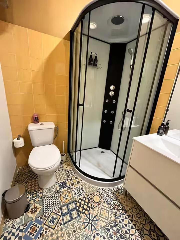 Downtown Porto Twins II - City Center Apartment in Porto
