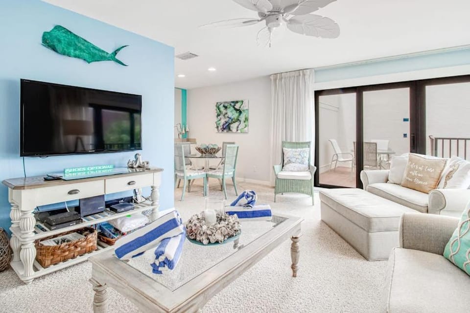 A Gulf Front Getaway House in Holmes Beach
