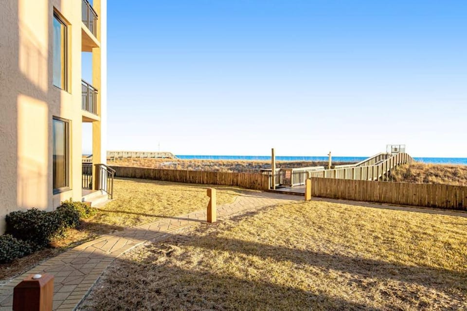 Navarre Towers 0105 House in Pensacola Beach