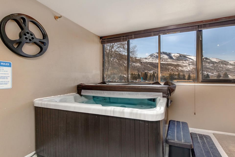 Silver King #319 Apartment in Park City