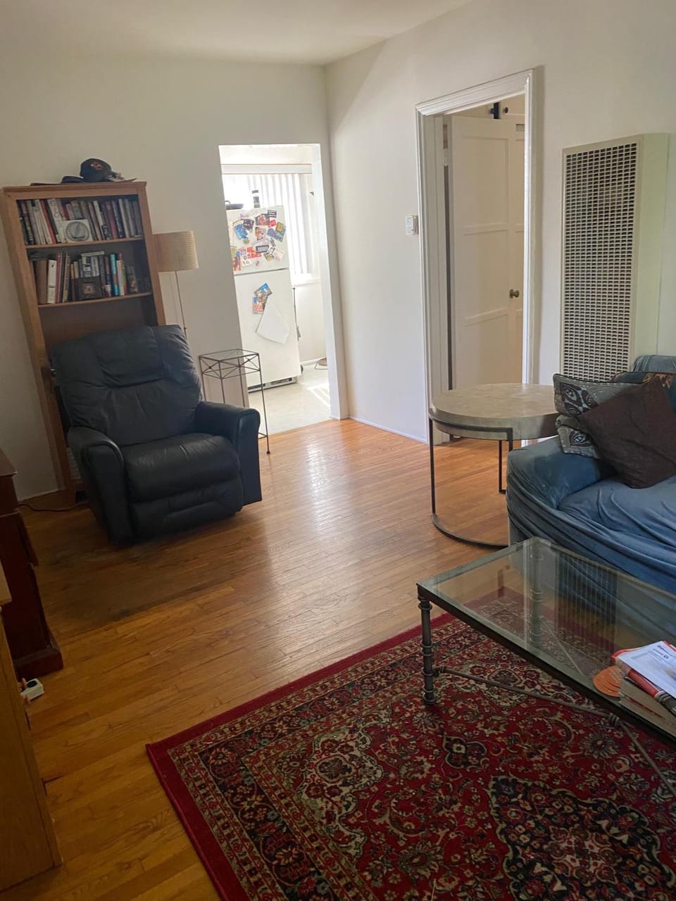 Beautiful apartment close to Cedars! Beverly Hills Apartment in Beverly Hills