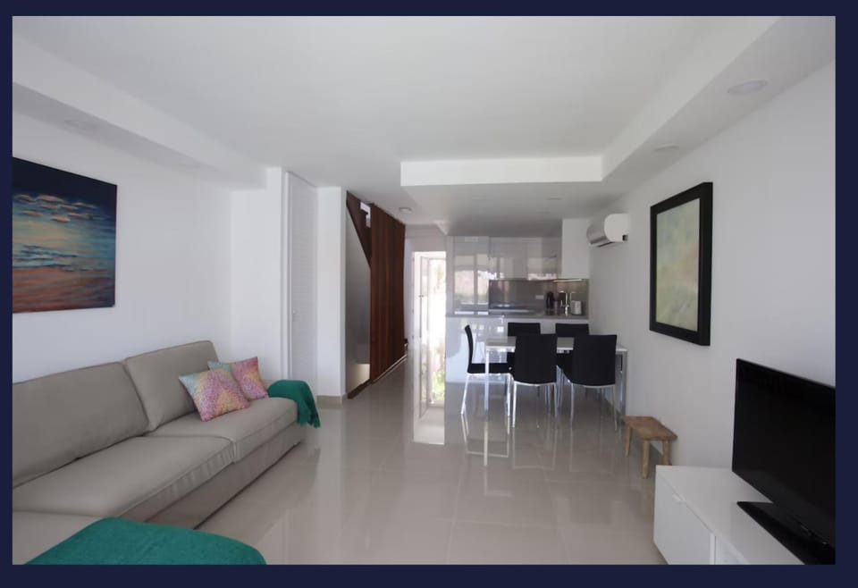 Relax Blue Marlin Pasito Blanco House in Comarca Sur