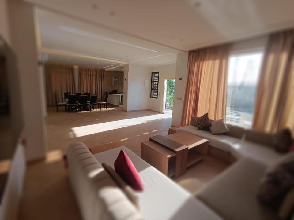 Villa with private pool and sea view Villa in Tangier