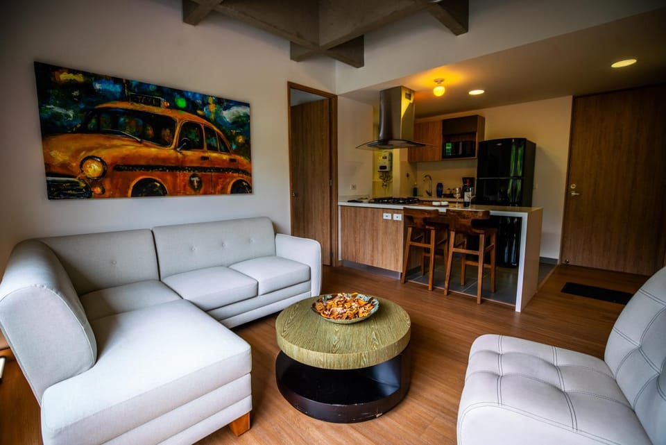 Kitchen or kitchenette, Living room, Seating area, Dining area, kitchen