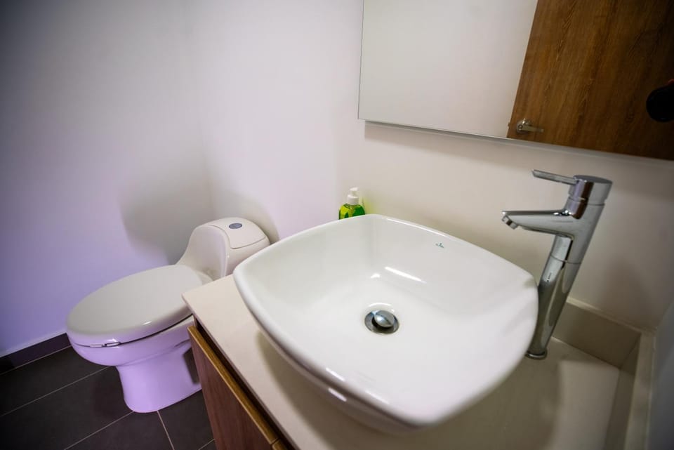 Toilet, Bathroom
