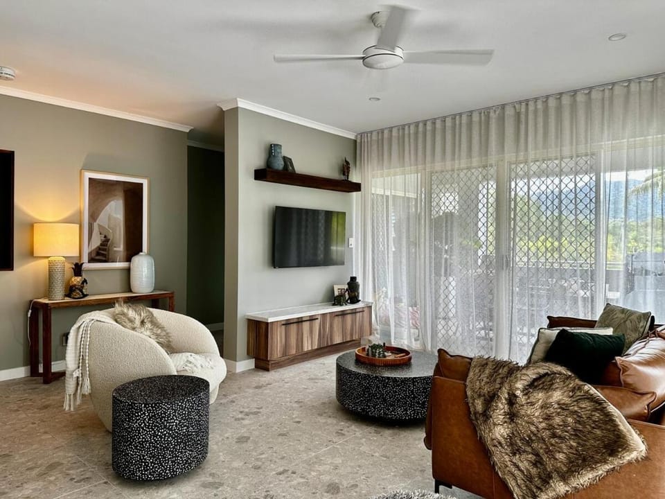 Luxury Terrace Apartment Apartment in Cairns