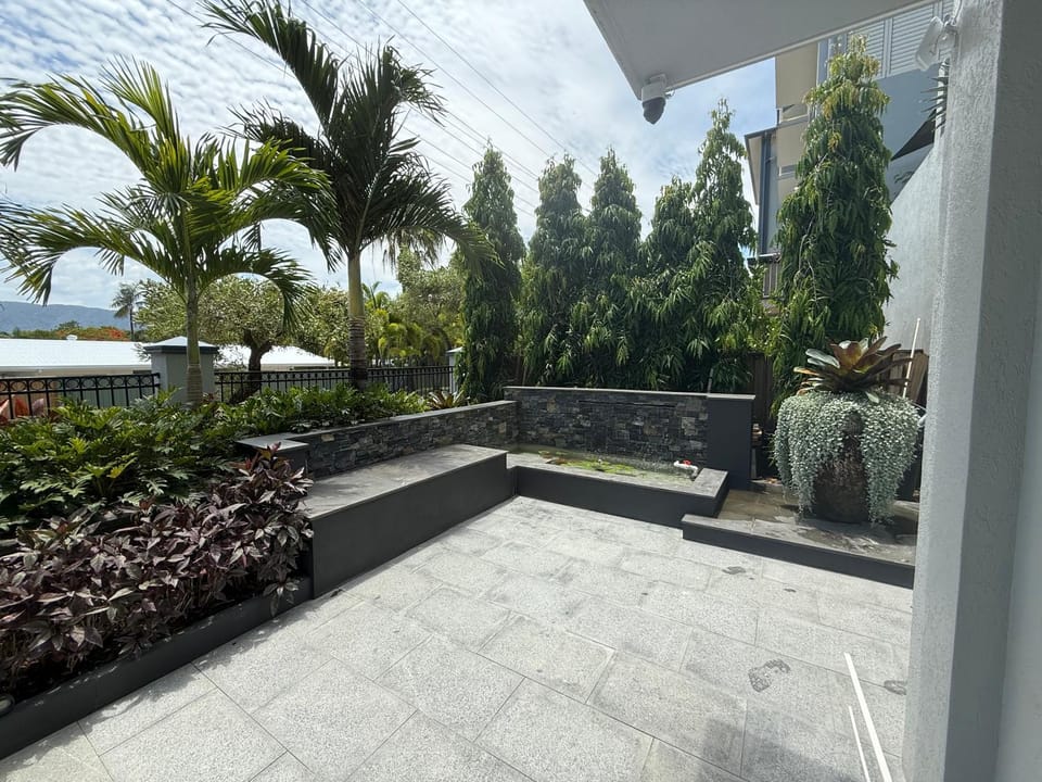 Luxury Terrace Apartment Apartment in Cairns
