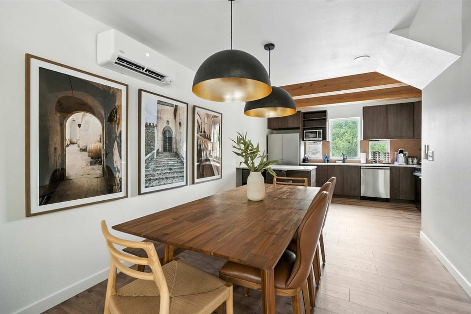The Adelynn - Luxury 2BR Home in Walkable Portland House in Portland