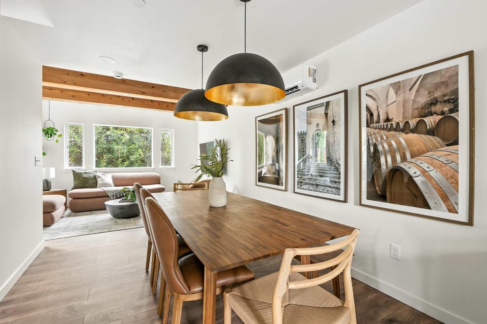 Spanish Revival Escape - Brand New 6BR in Heart of Kerns House in Portland