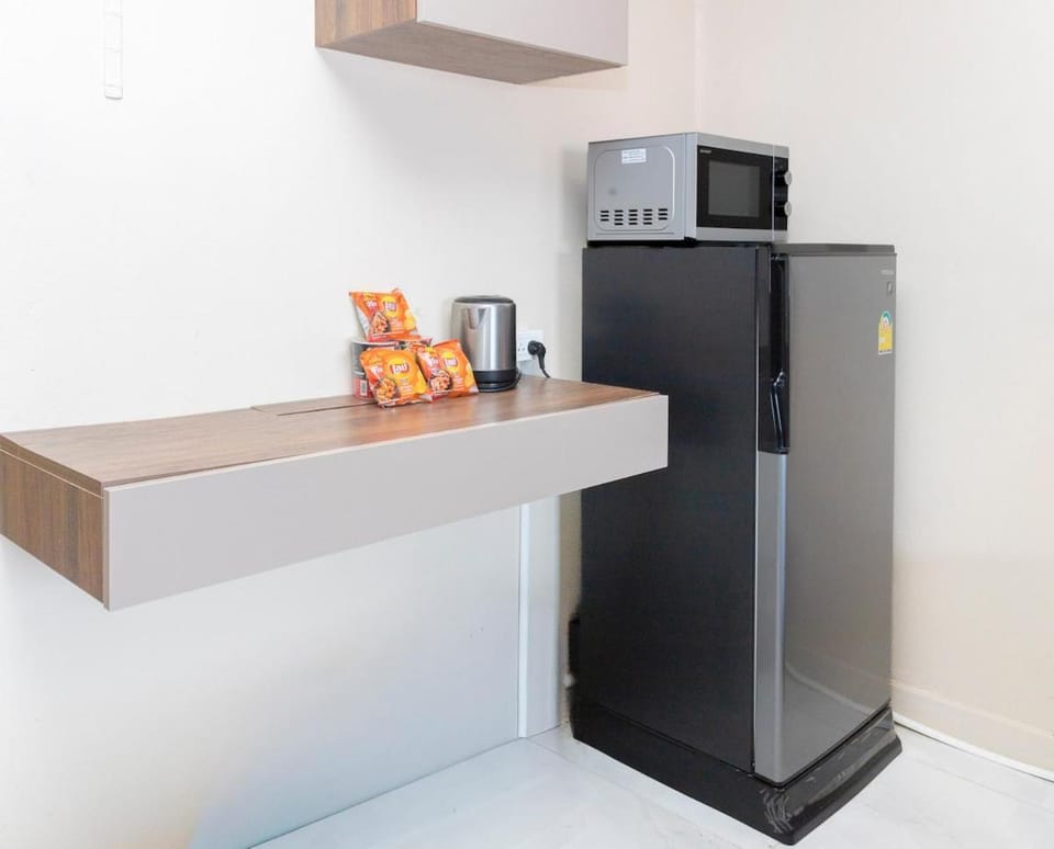 Nimman Balcony Best Location Quiet Street Apartment in Chiang Mai