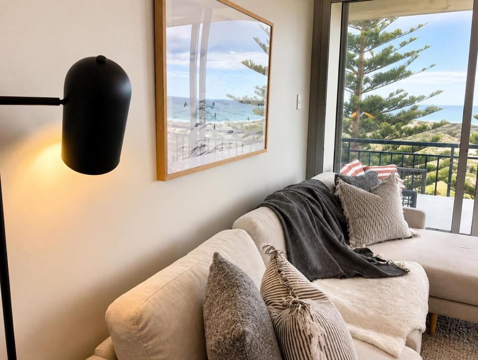 View (from property/room), Living room, Seating area