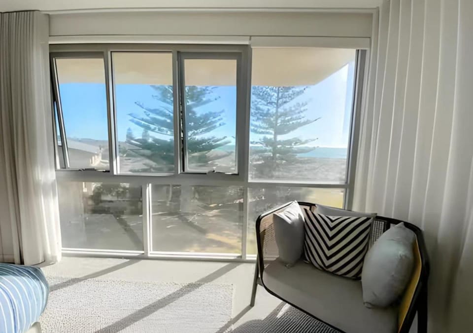 View (from property/room), Seating area, Bedroom
