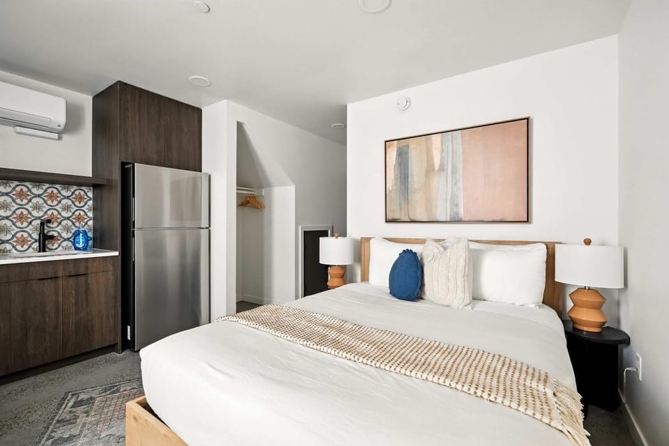 The Adelynn by Stay Portland - Kerns House in Portland