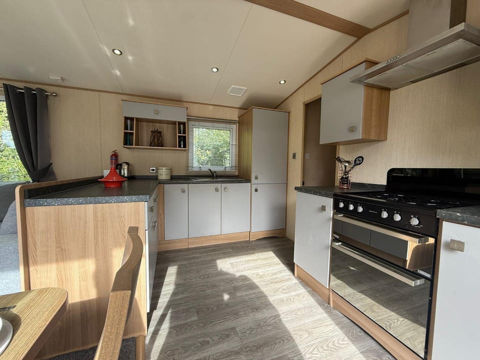Kitchen or kitchenette, stove
