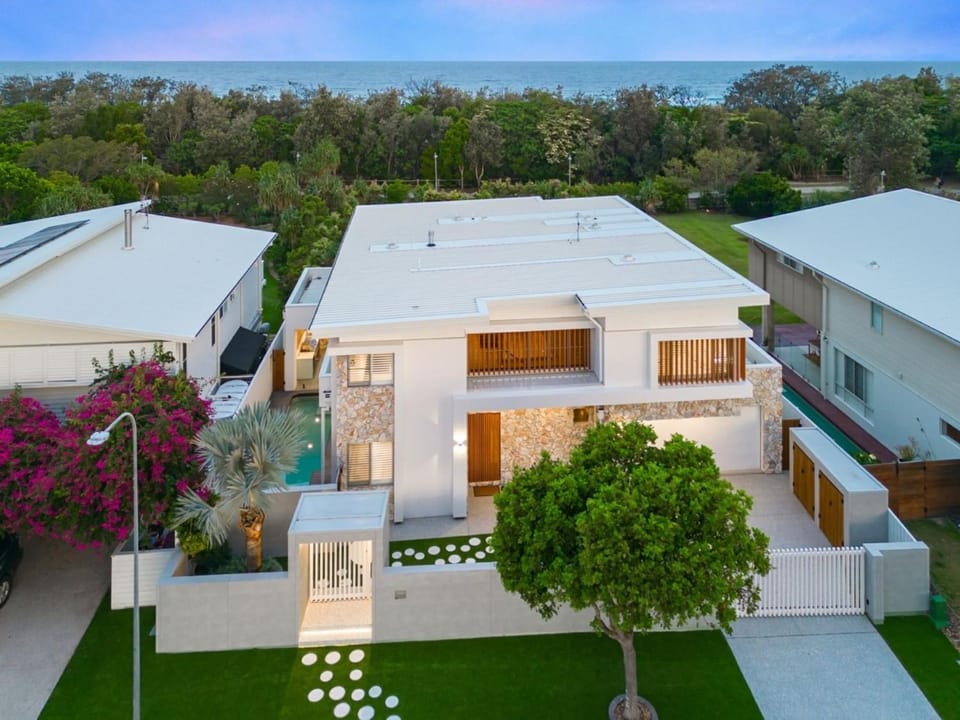 Beachfront Wellness Retreat House in Kingscliff