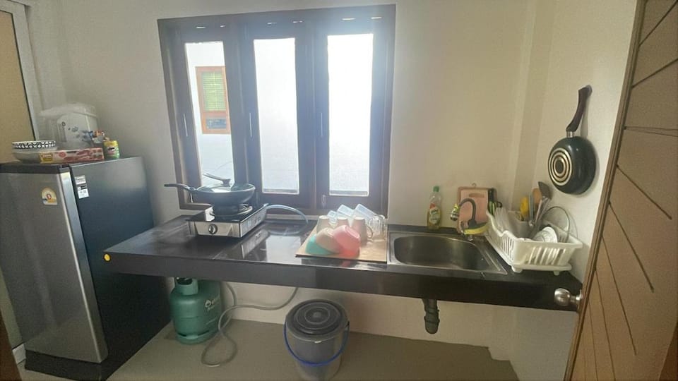 Kitchen or kitchenette, pet friendly
