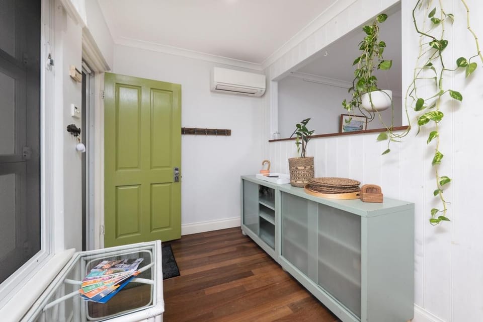 MON28 - Coastal Character House in Perth
