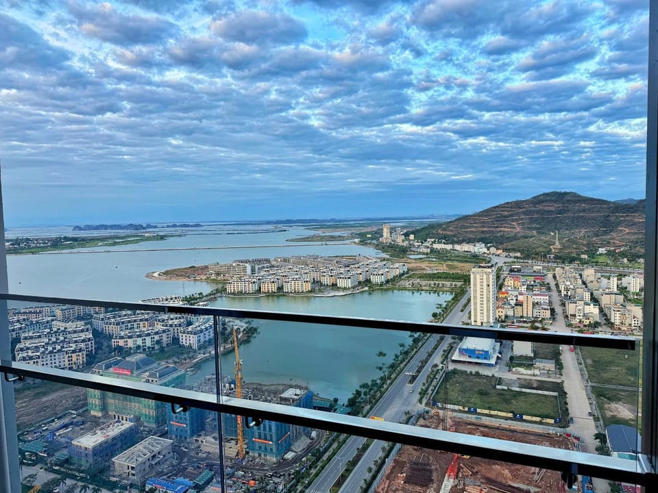 Natural landscape, River view, Sea view