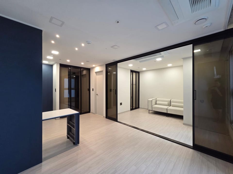 Central Height Apartment ST Apartment in Busan