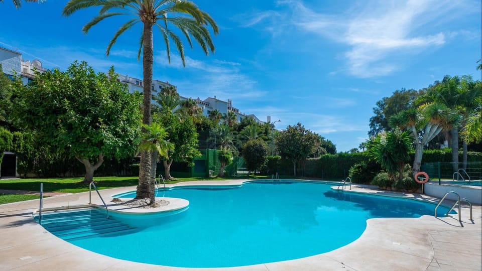 Puerto Banus sands of serenity Apartment in Marbella
