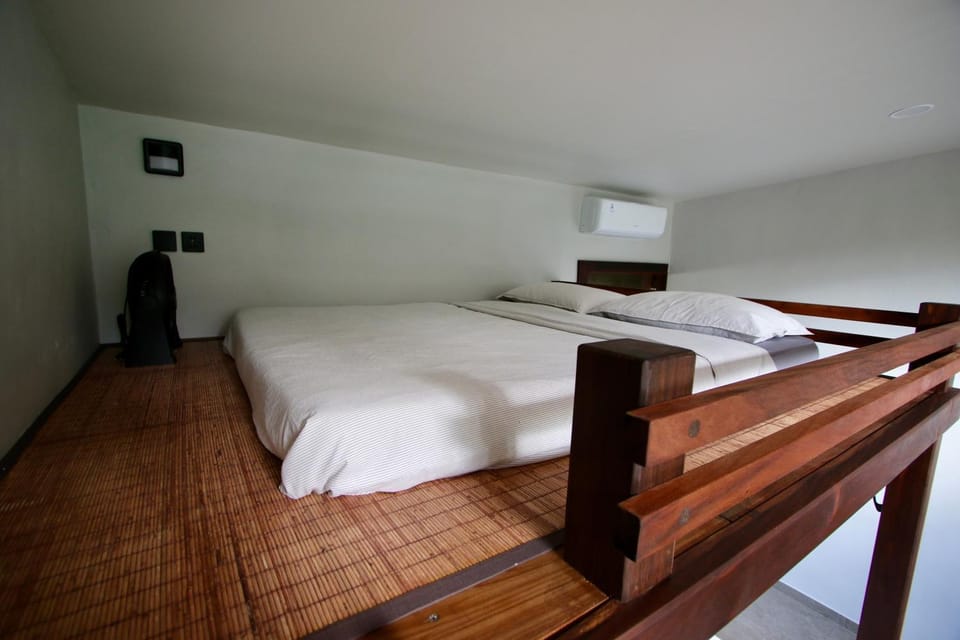 bunk bed
