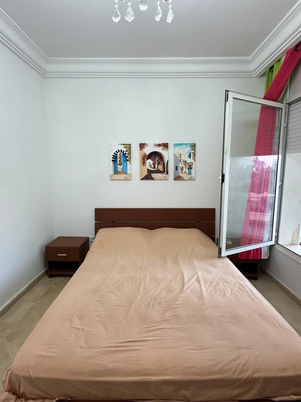Bed, Decorative detail, Bedroom