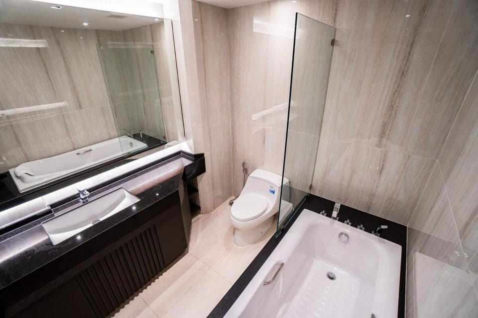 Amazing Apartment with Pool 1BR Near Bazaar Apartment in Chiang Mai