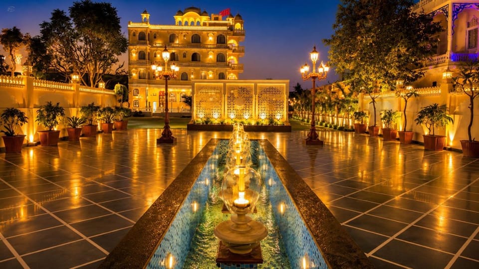 Property building, Nearby landmark, Night, Garden, City view, Garden view, Pool view, Swimming pool, Location