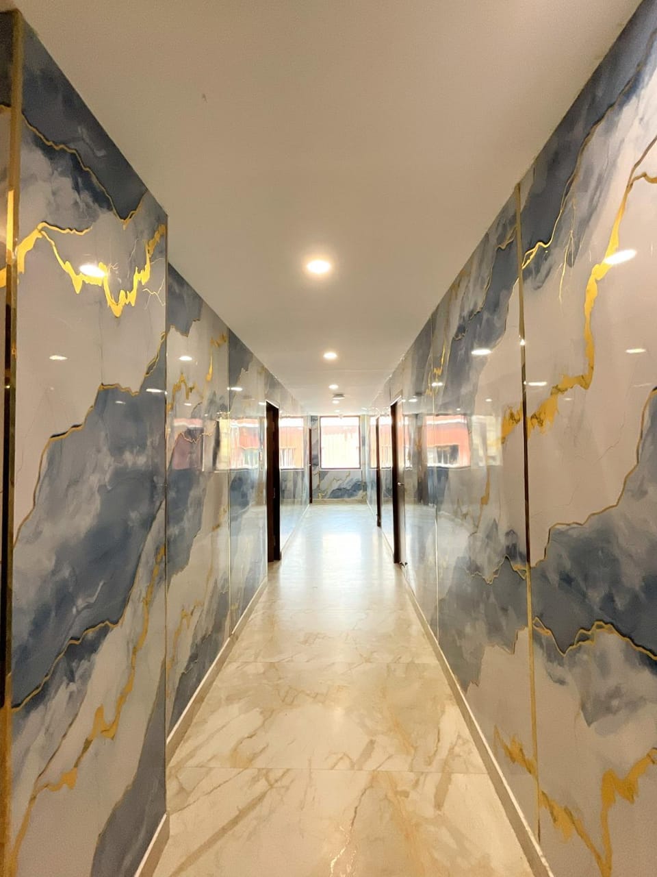Property building, Facade/entrance