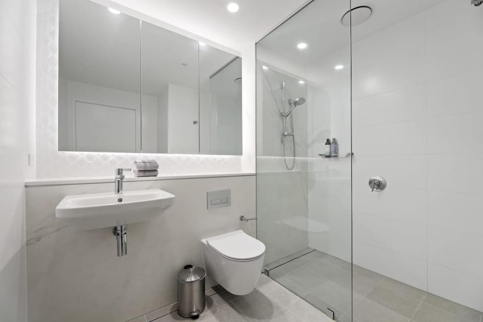 Bright & Stylish 2-Bedroom Escape in Gordon Apartment in Sydney