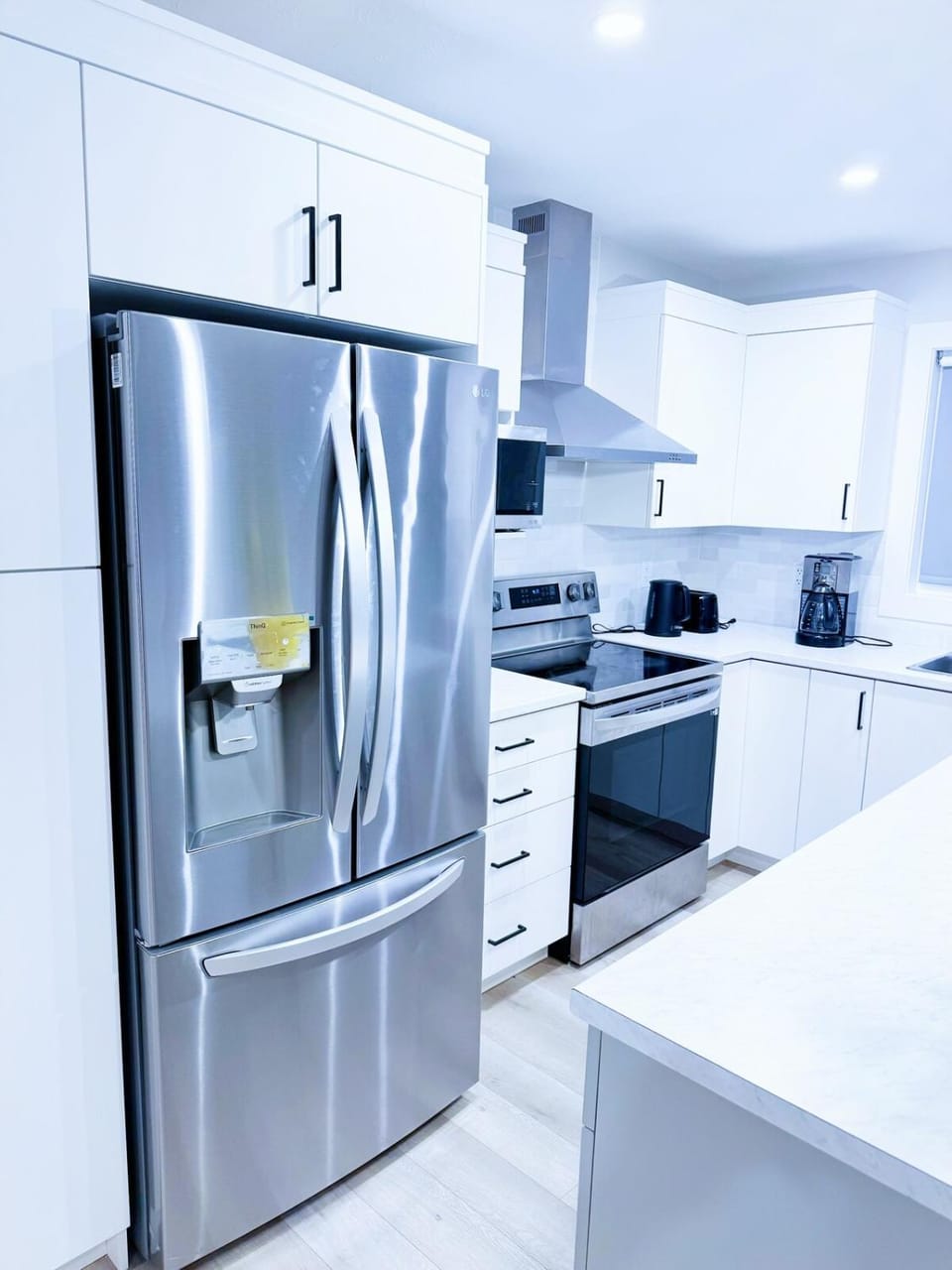 Kitchen or kitchenette, oven, pet friendly, stove, toaster