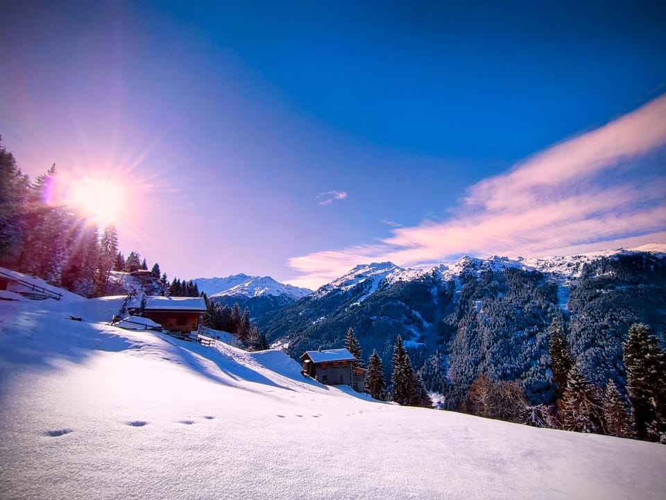 Nearby landmark, Natural landscape, Winter