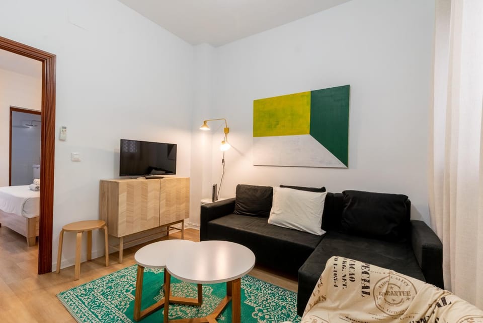 Precioso Apartamento con patio privado Apartment in Seville