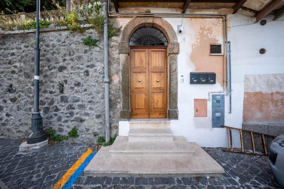 Facade/entrance, Day