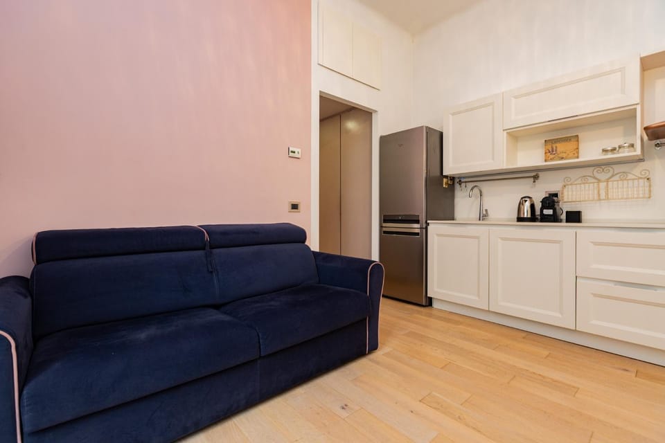 Kitchen or kitchenette, Living room, Other, Seating area