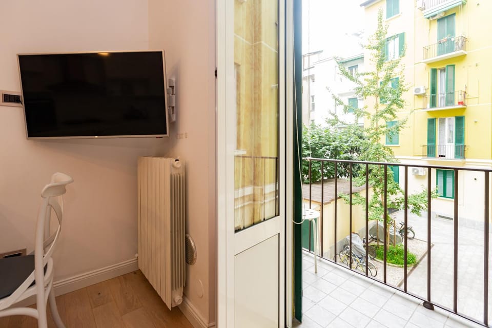 TV and multimedia, View (from property/room), Balcony/Terrace, Other