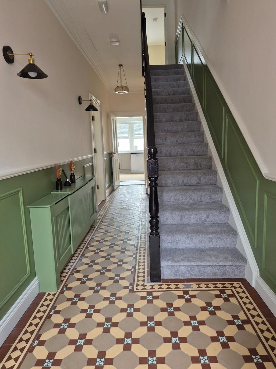 Entire home sleeps 8 Apartment in Co. Tipperary, Ireland