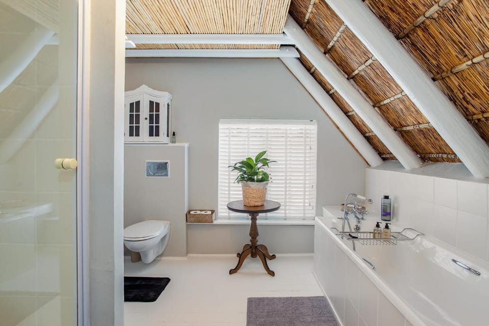 Bathroom, Bath