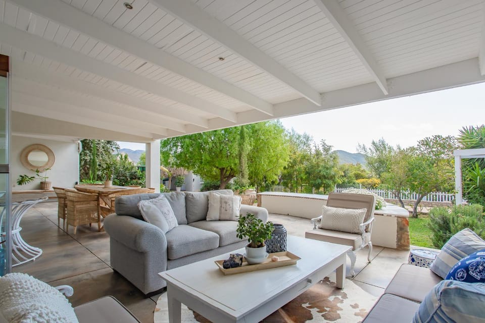 Patio, Seating area, Garden view